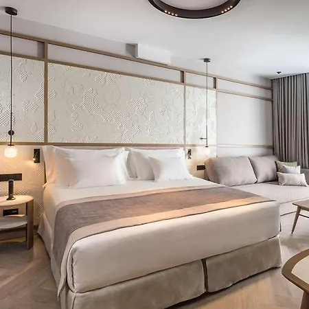 Barcelo Oldtown 5*