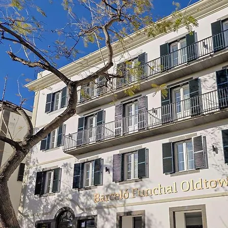 Отель Barcelo Oldtown Фуншал