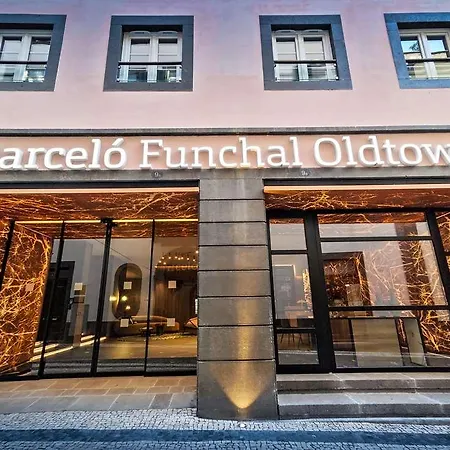 Barcelo Oldtown Отель